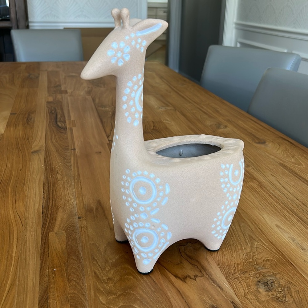 Anthropologie Giraffe Planter